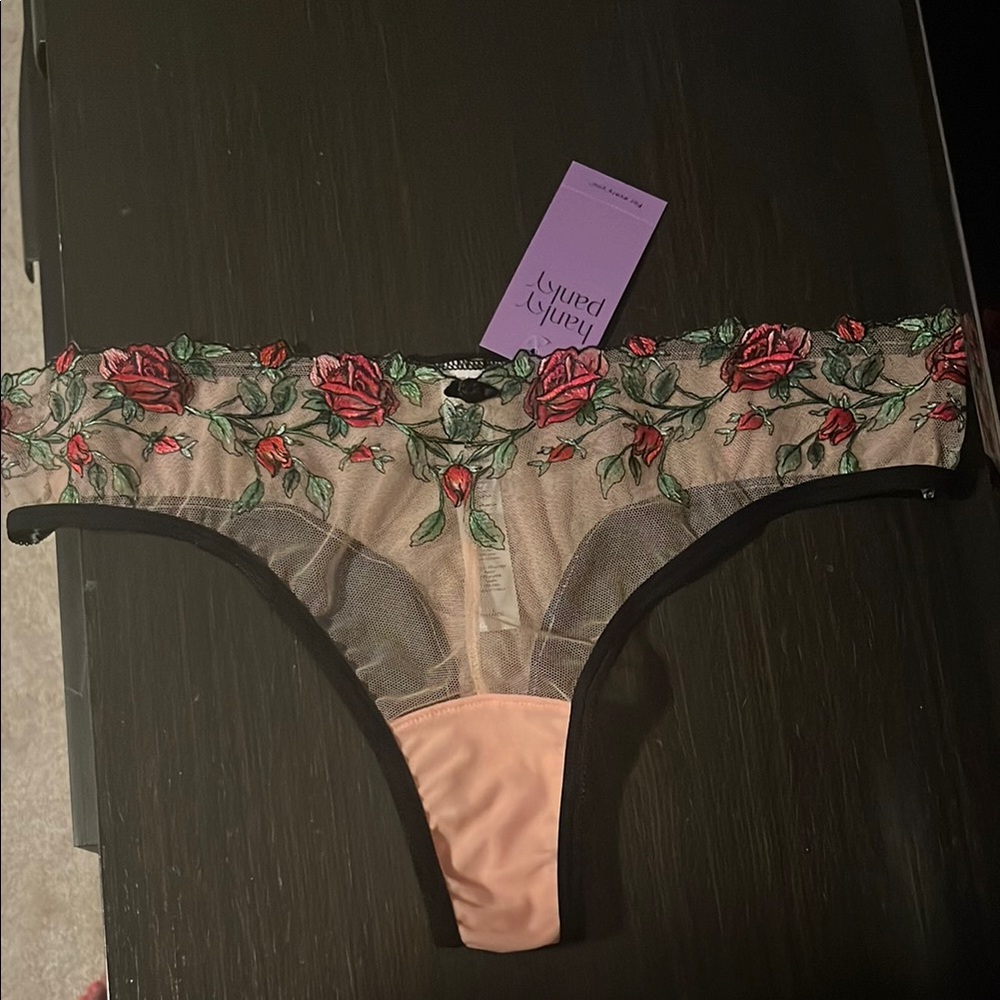 Hanky Panky Floral Lace Thong